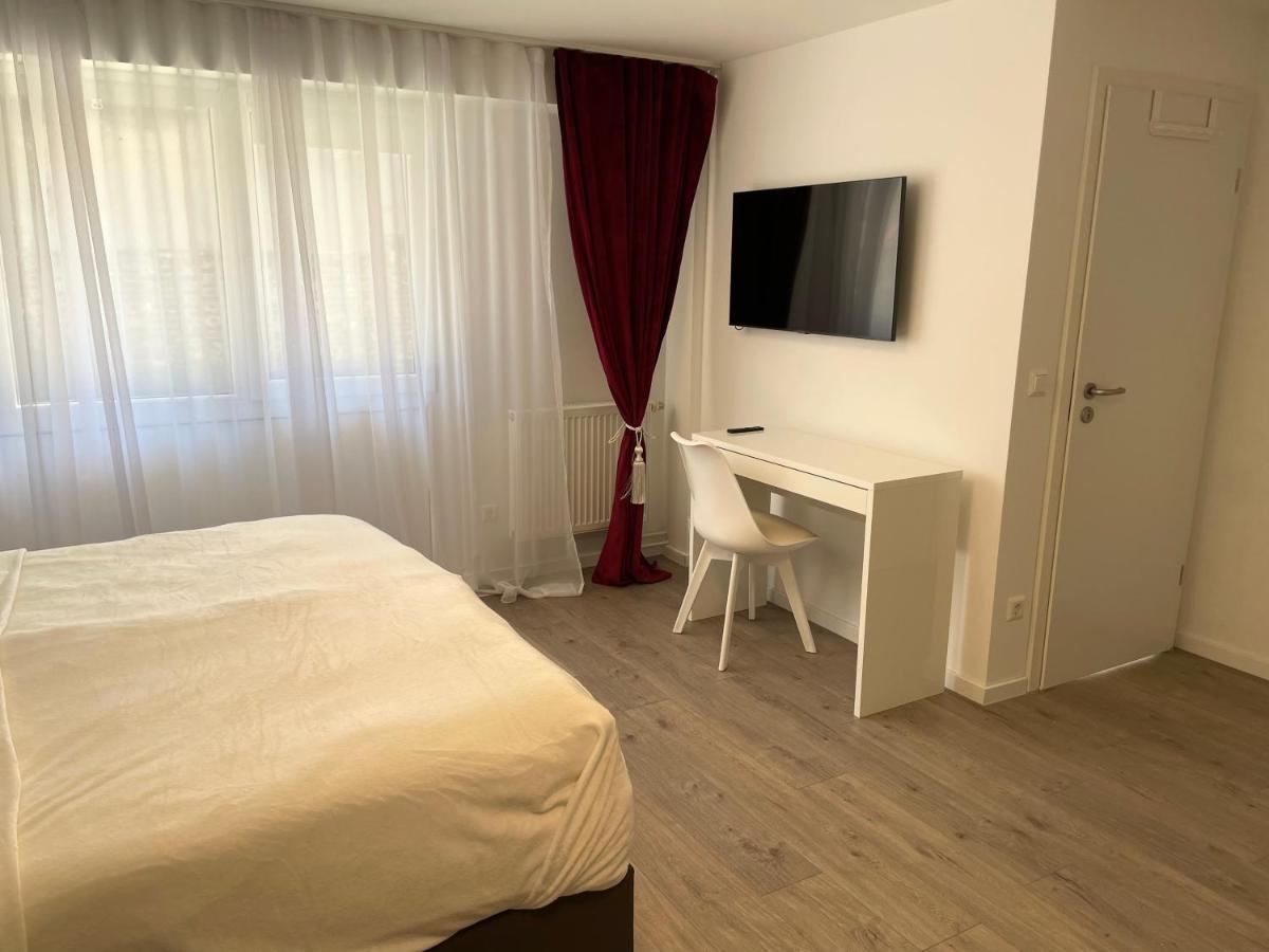 Prime Host Dream Deluxe Apartment Karlsruhe Exterior foto