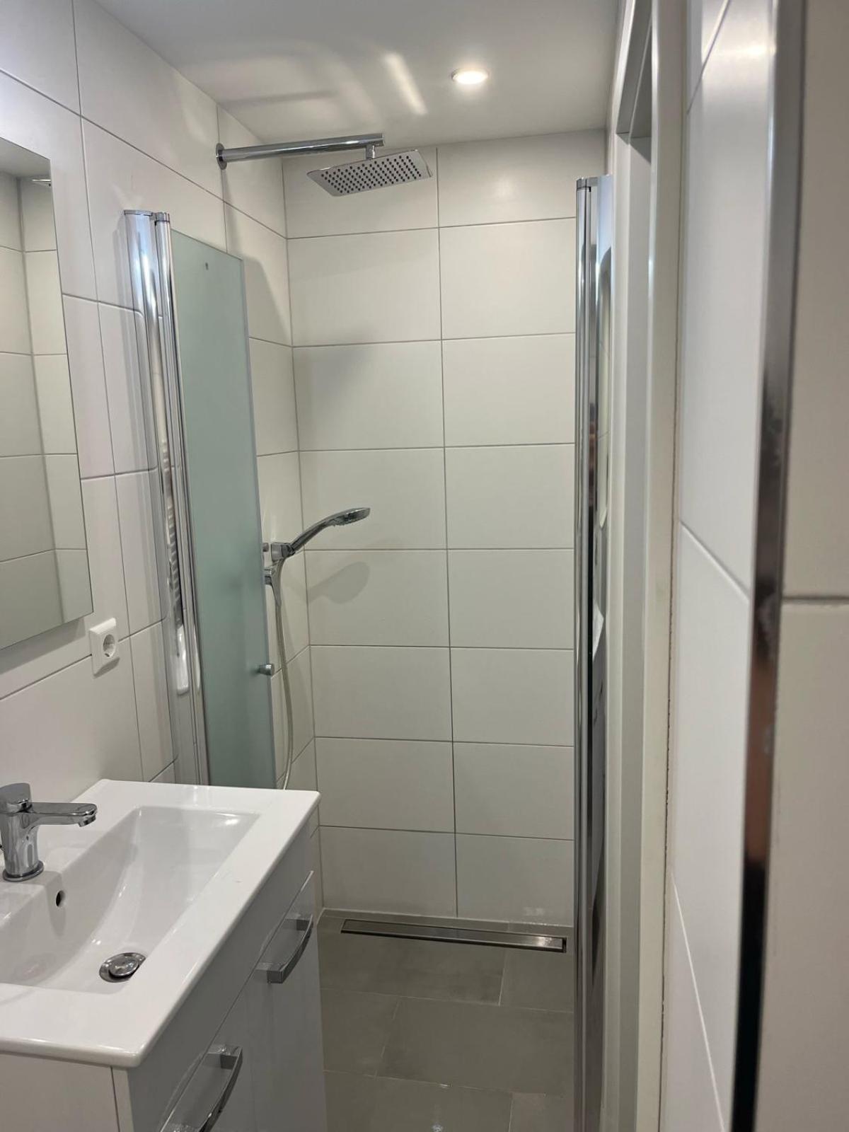Prime Host Dream Deluxe Apartment Karlsruhe Exterior foto